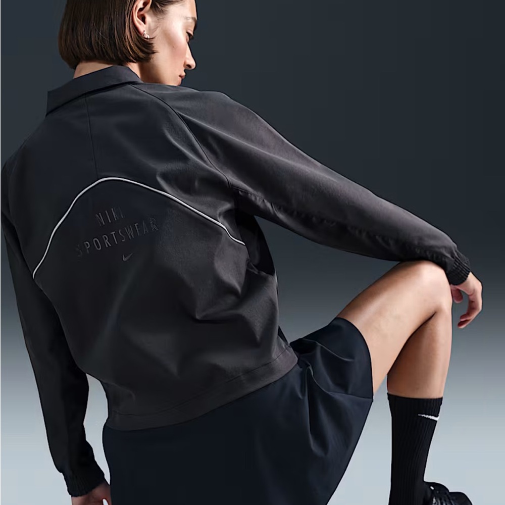 NWT Nike Sportswear Woven Jacket - Picture 2 of 8